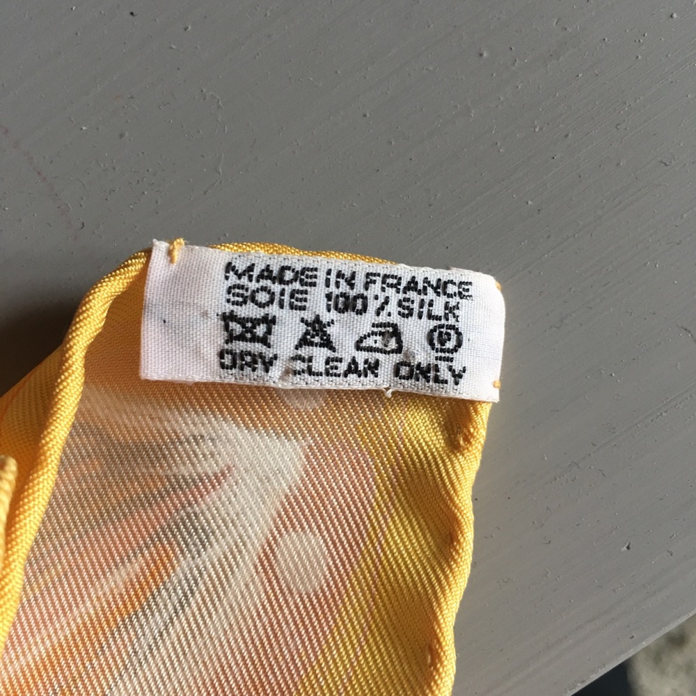 Vintage never worn Hermes scarf designed and purchased in 2000. 100% silk. - Picture 4 of 4